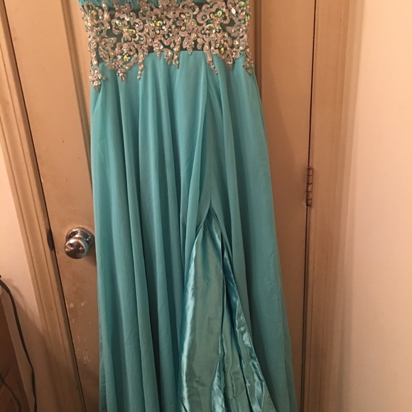 Aquamarine Long Dazzled Strapless Gown, Size 7 - Picture 4 of 4